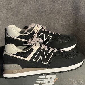 New Balance Men’s Sneakers 574 Black Size 9 US